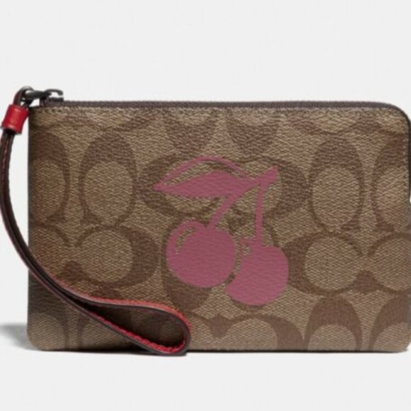 Corner Zip Wristlet In Signature Canvas - Picture 1 of 2